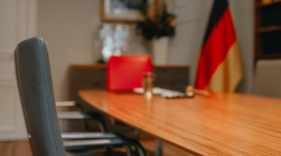 Notar Stephan Baron von der Trenck: Notar im Burgenlandkreis für Grundpfandrechte